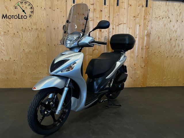 suzuki - sixteen-150