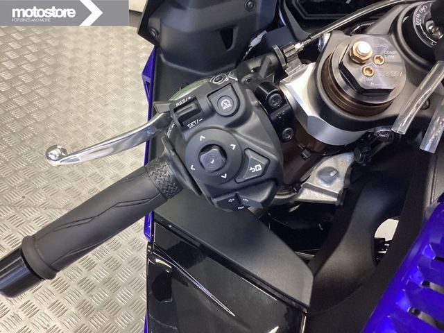 yamaha - yzf-r9