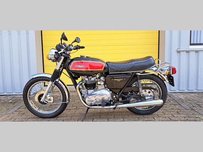 TRIUMPH BONNEVILLE  T  140 – foto 3