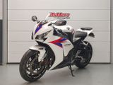 HONDA CBR 1000 RR FIREBLADE