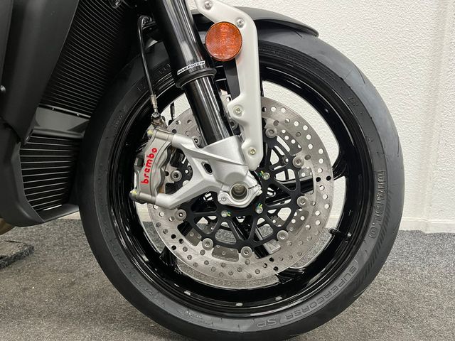 mv-agusta - brutale-1000