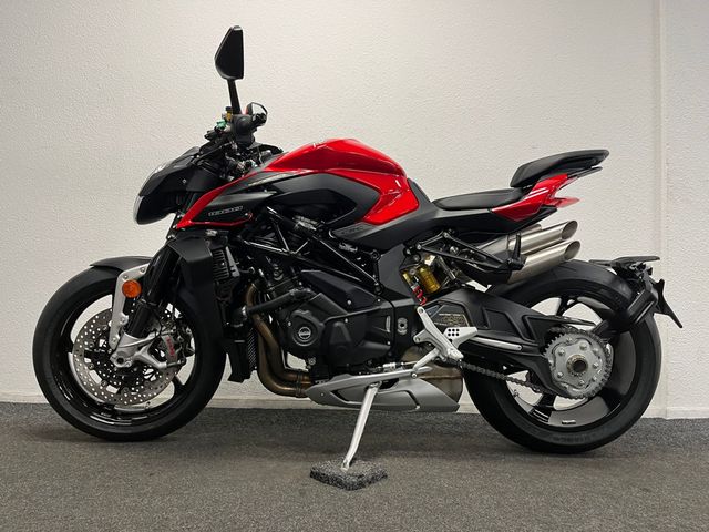 mv-agusta - brutale-1000