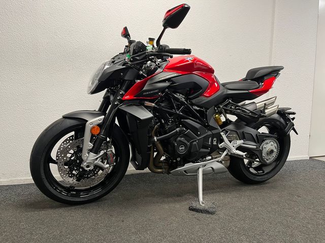 mv-agusta - brutale-1000