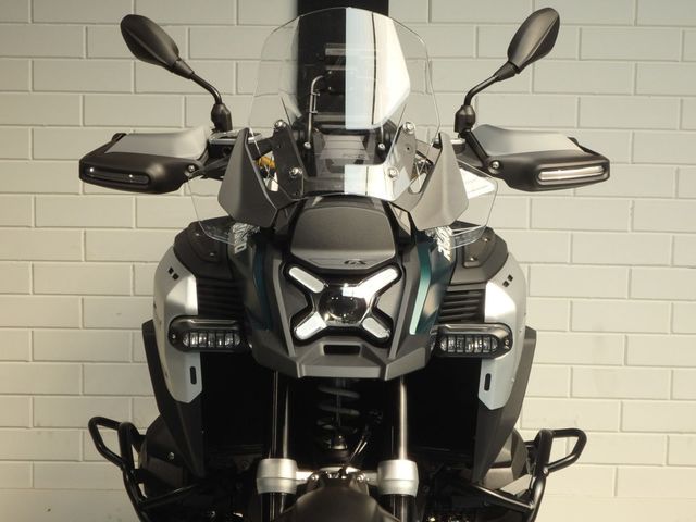 bmw - r-1300-gs-adventure