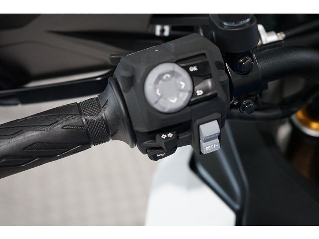 suzuki - gsx-s-1000-gx
