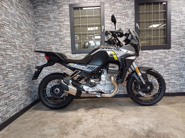 moto-guzzi - stelvio