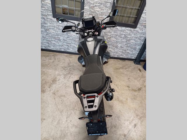 moto-guzzi - stelvio