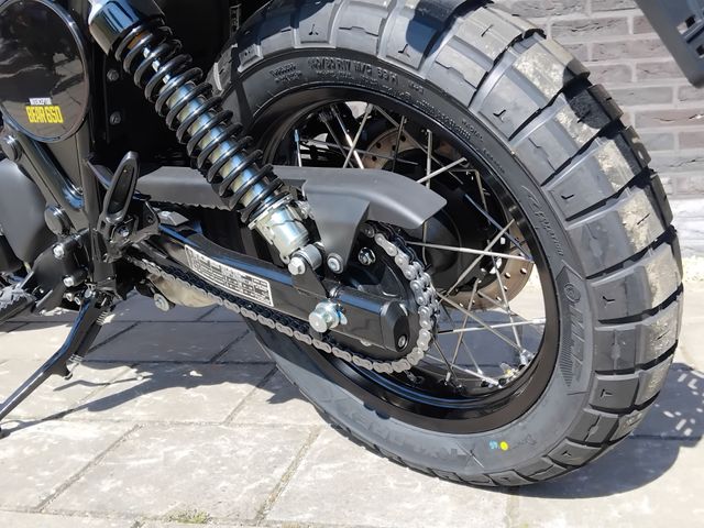 royal-enfield - bear-650