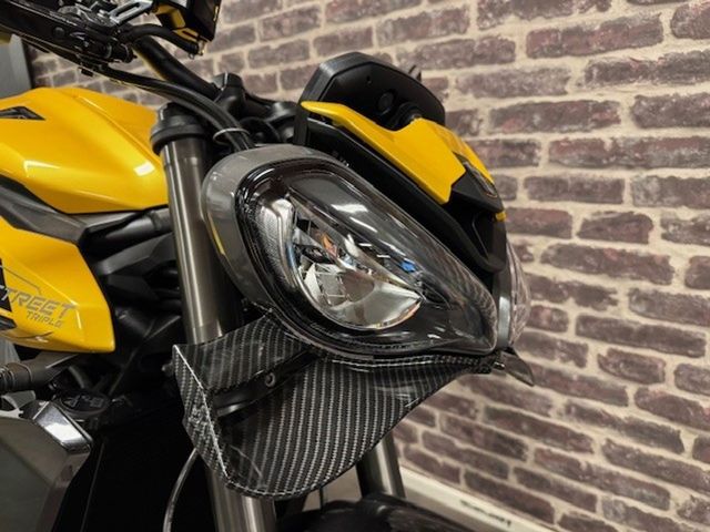 triumph - street-triple-rs