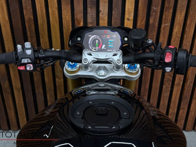 triumph - speed-triple-rs