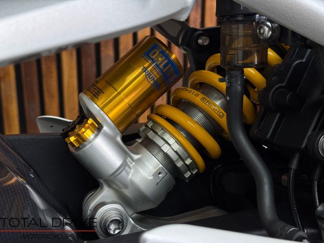 triumph - speed-triple-rs