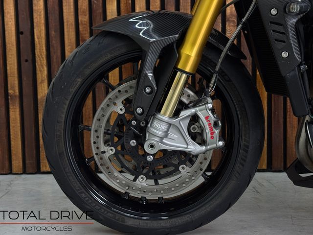 triumph - speed-triple-rs