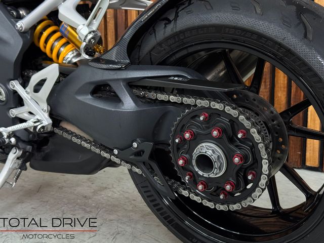 triumph - speed-triple-rs