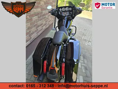 HARLEY-DAVIDSON STREET GLIDE SPECIAL FLHXS – foto 3