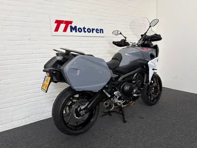 YAMAHA TRACER 900 – foto 4