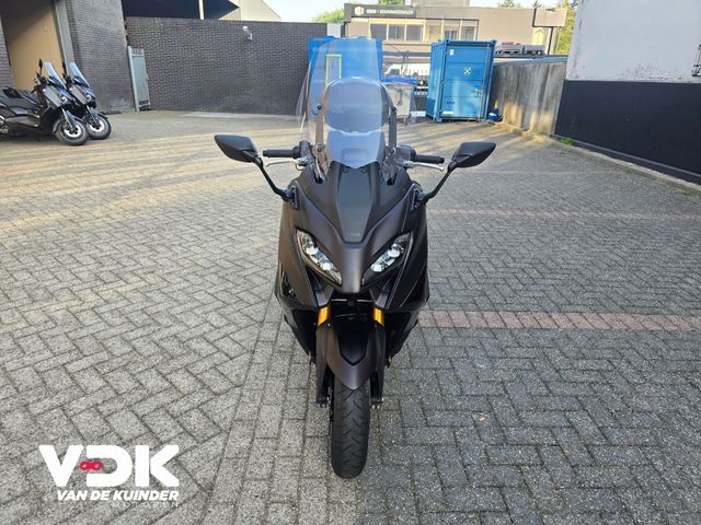 yamaha - tmax-tech-max
