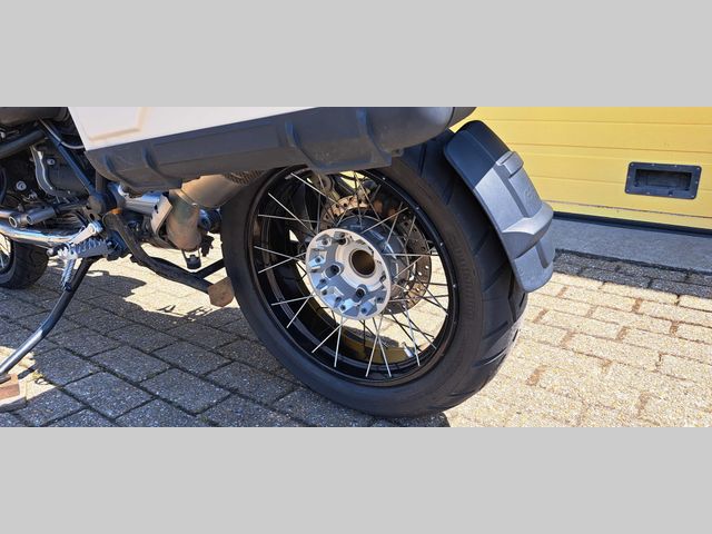 bmw - r-1200-gs-adventure