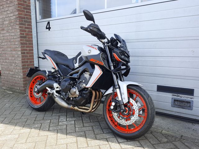 yamaha - mt-09-abs