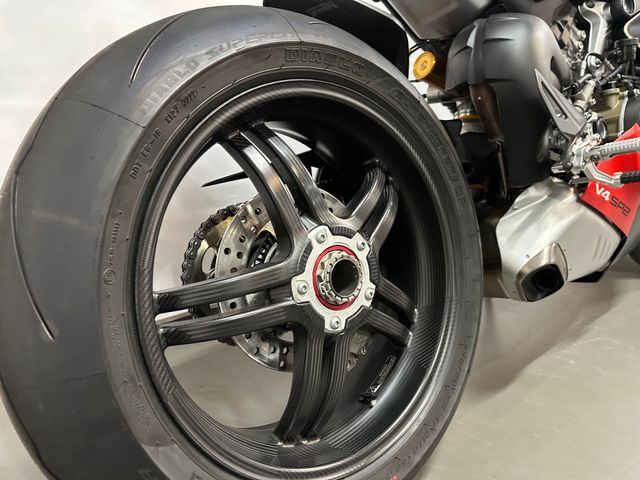 ducati - panigale-v4-sp2