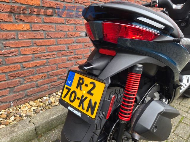 piaggio - mp3-300-hpe