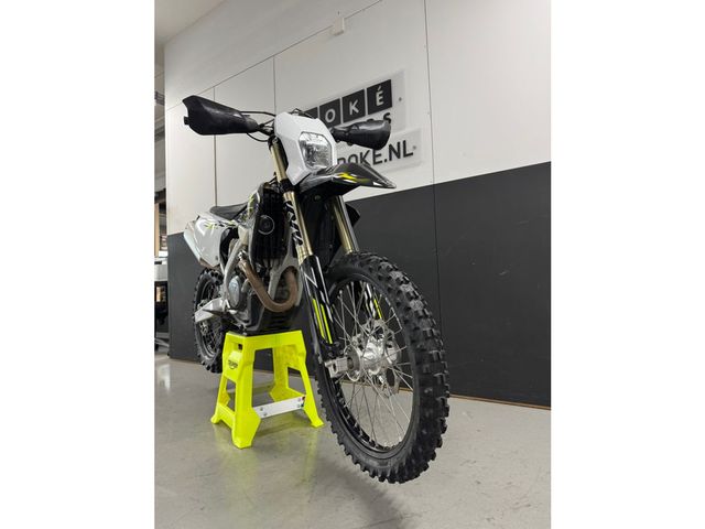triumph - tf-450-e