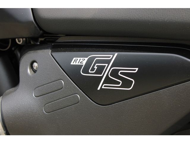 bmw - r-12-g-s