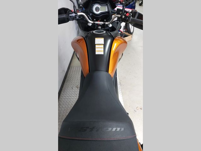 suzuki - v-strom-650-abs