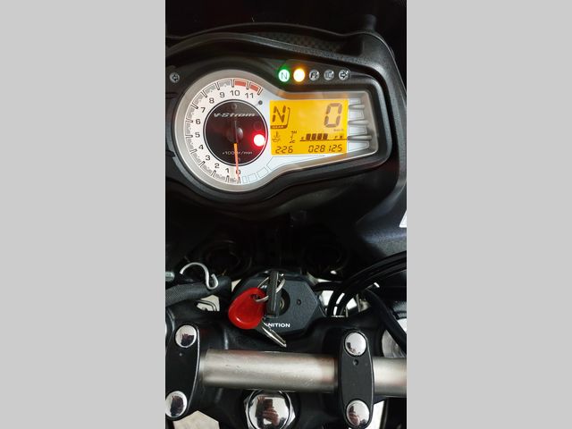 suzuki - v-strom-650-abs