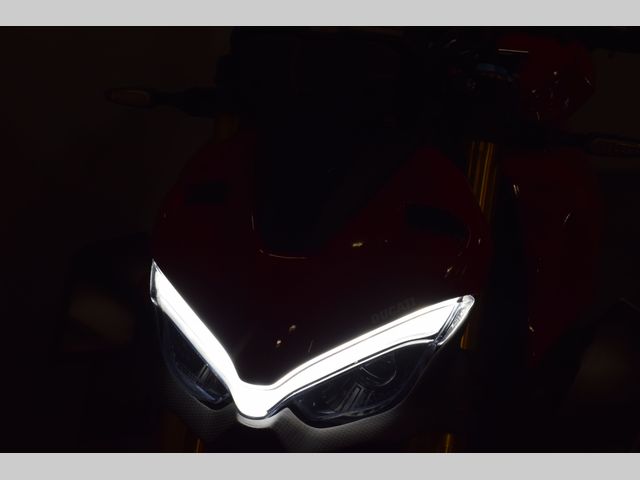 ducati - streetfighter-v4s