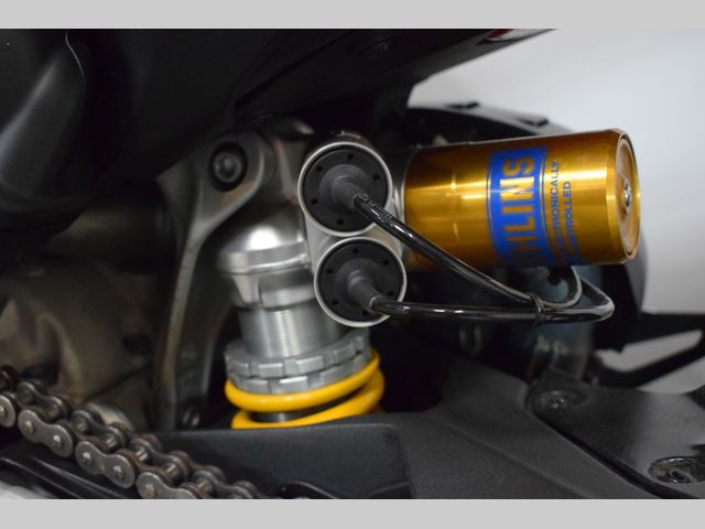 ducati - streetfighter-v4s