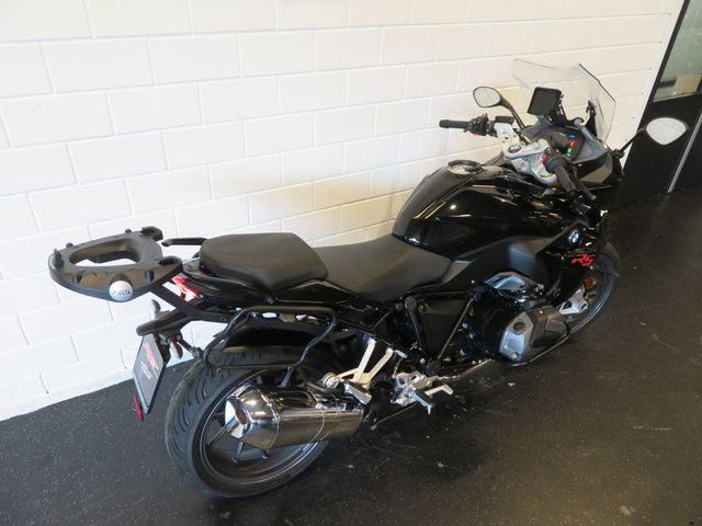 bmw - r-1250-rs