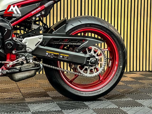kawasaki - z900-performance