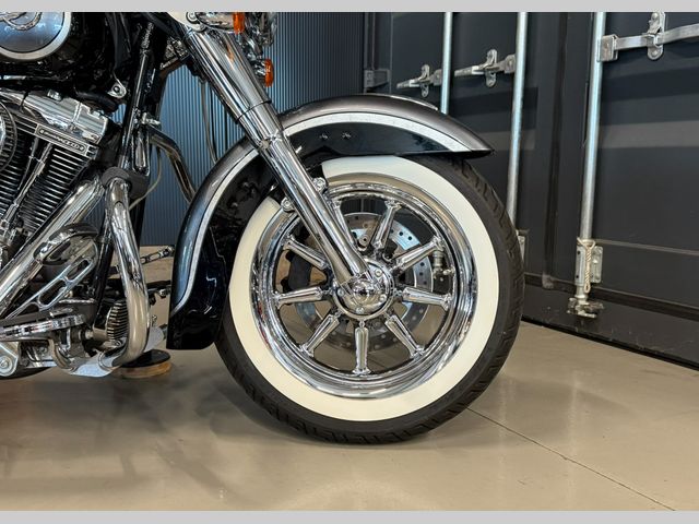 harley-davidson - softail-deluxe-flstnse-cvo
