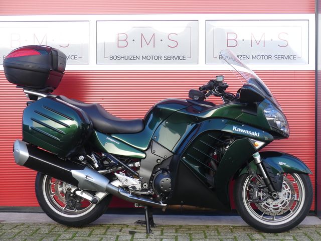 kawasaki - gtr-1400-grand-tourer