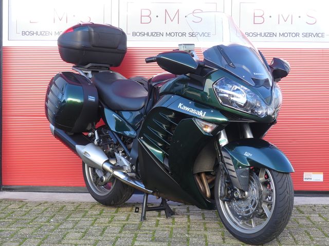 kawasaki - gtr-1400-grand-tourer