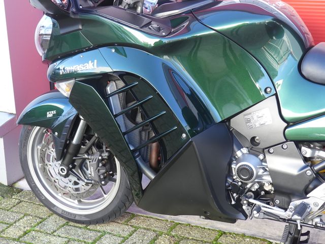kawasaki - gtr-1400-grand-tourer
