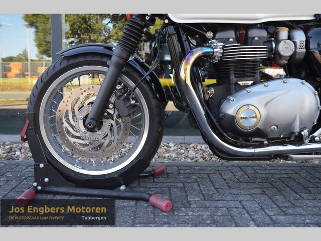 triumph - thruxton-1200