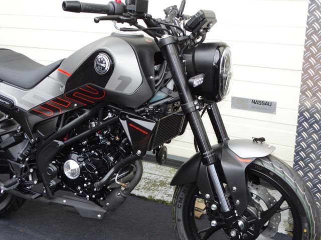 benelli - leoncino-125