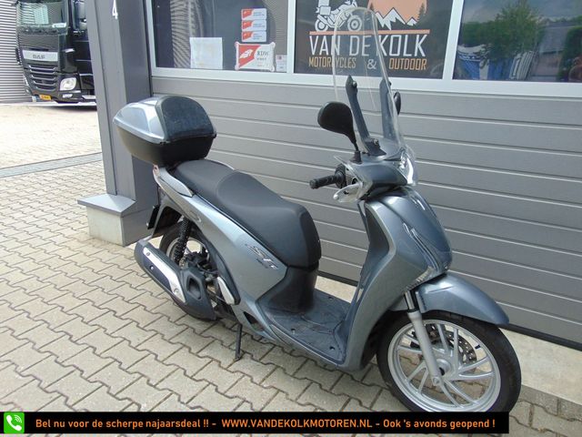 honda - sh-150i-c-abs