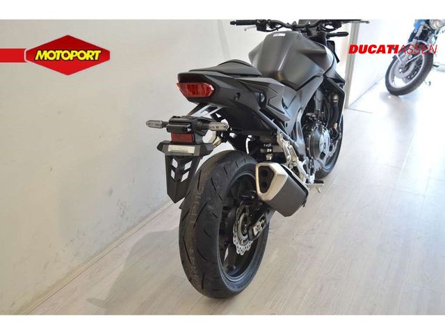 honda - cb-750-hornet