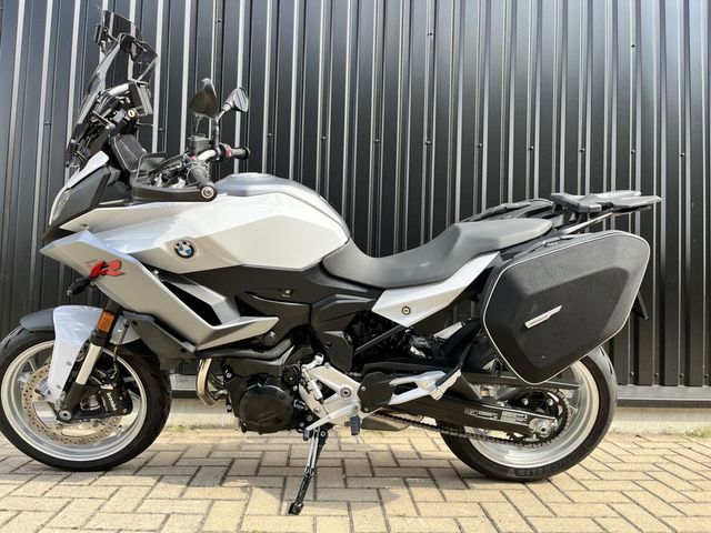 bmw - f-900-xr