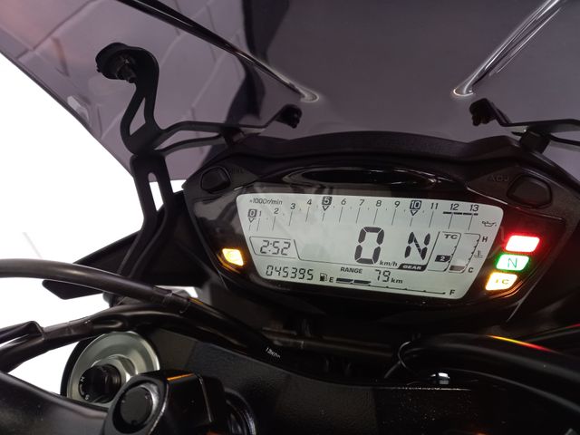suzuki - gsx-s-750-a
