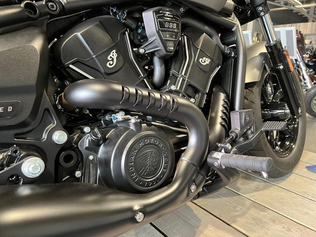 indian - scout-sixty-bobber-limited
