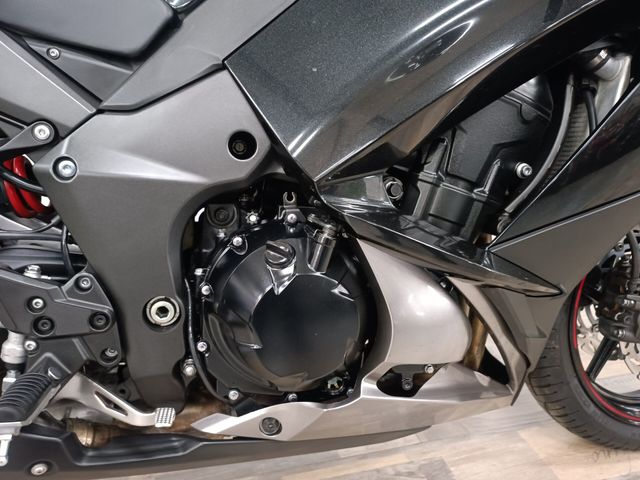 kawasaki - z-1000-sx-abs