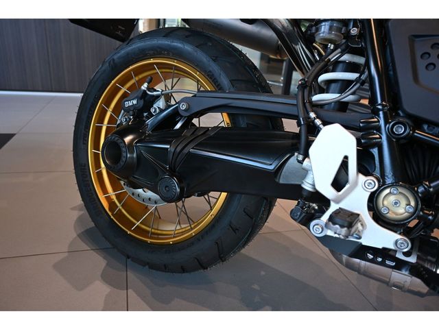 bmw - r-nine-t-urban-gs-40-years-gs-edition