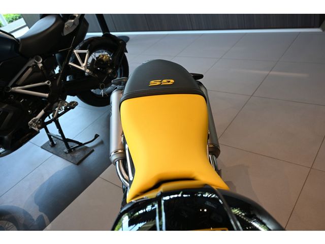 bmw - r-nine-t-urban-gs-40-years-gs-edition
