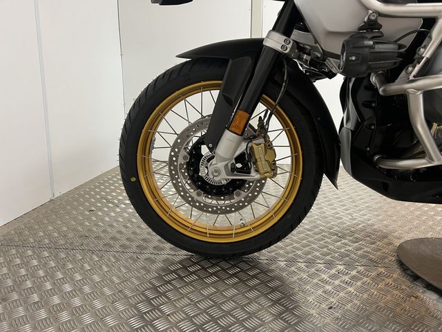 bmw - r-1250-gs-adventure