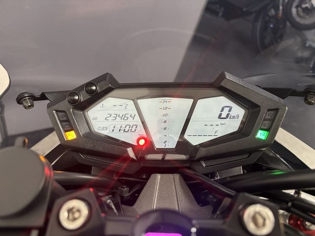 kawasaki - z-800-abs