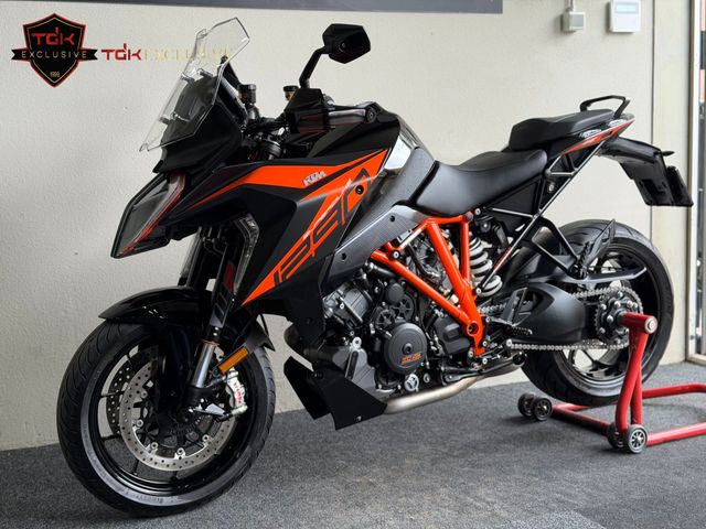ktm - 1290-super-duke-gt