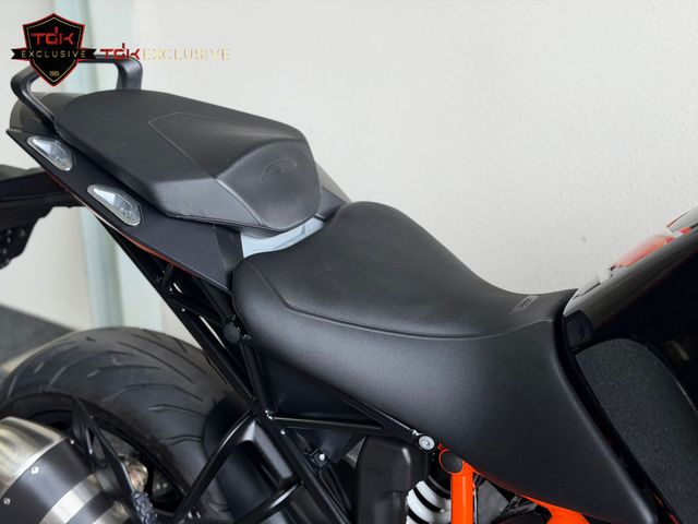 ktm - 1290-super-duke-gt